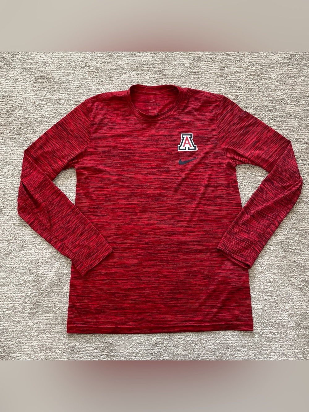 Arizona Wildcats Nike Dri-Fit Long Sleeve Shirt Men's Medium Red Lightweight